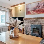 Spacious Coastal 3 Bedroom In Allonby, Sleeps 6, Parking, Ev Plug Dom wakacyjny Allonby