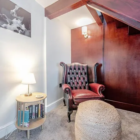 Spacious Coastal 3 Bedroom In Allonby, Sleeps 6, Parking, Ev Plug * Allonby