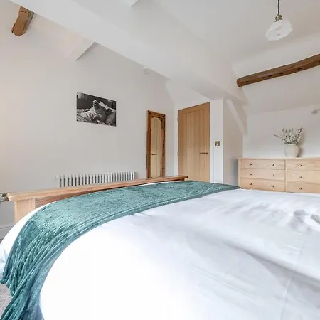 Vakantiehuis Spacious Coastal 3 Bedroom In Allonby, Sleeps 6, Parking, Ev Plug Allonby