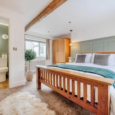 Feriehus Spacious Coastal 3 Bedroom In Allonby, Sleeps 6, Parking, Ev Plug *