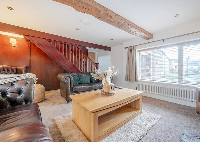 Spacious Coastal 3 Bedroom In Allonby, Sleeps 6, Parking, Ev Plug Vakantiehuis